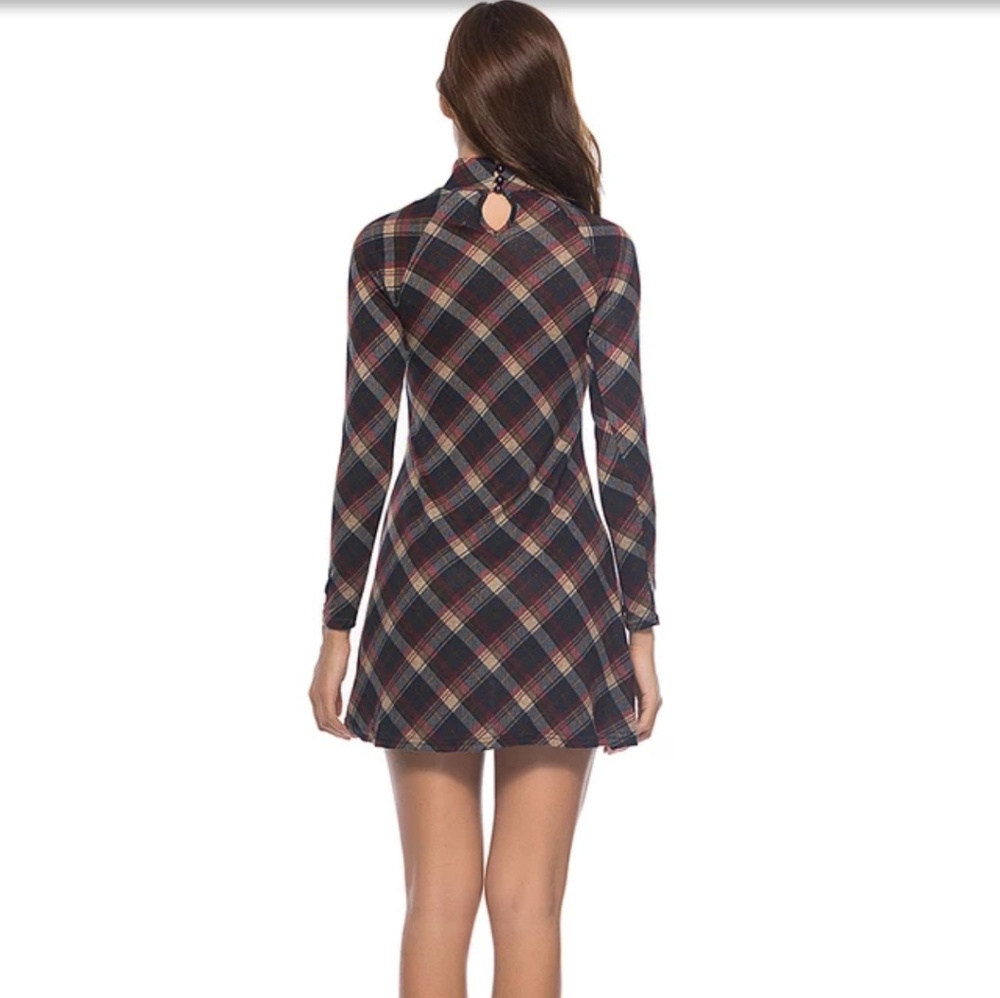 Plaid Long Sleeve Turtleneck Dress - Picture 4 of 8